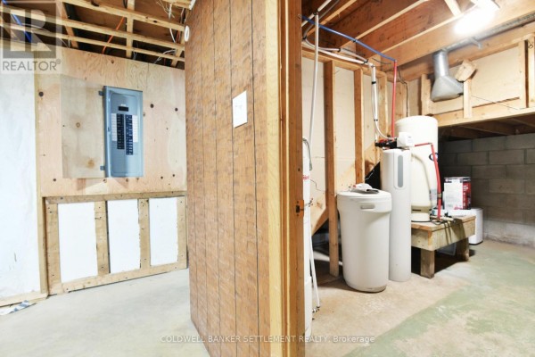 Furnace - 940 County Rd 29 Highway, Elizabethtown Kitley, ON K0G1G0 Photo 5