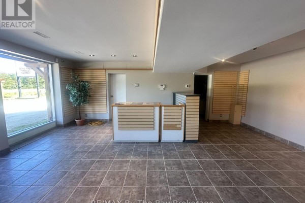 9405 Beachwood Road Highway, Collingwood, ON L9Y3Z1 Photo 4