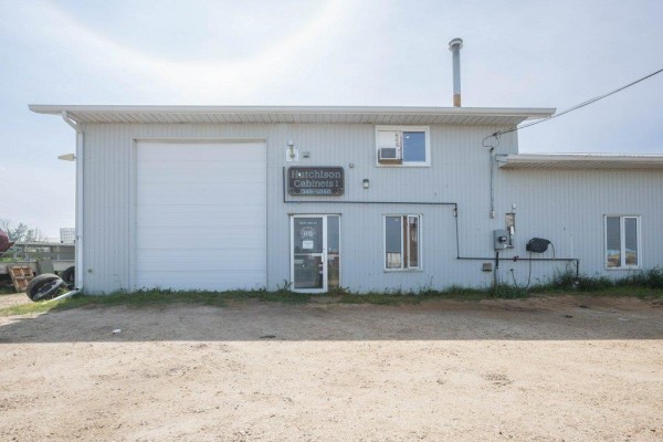 9407 109 St, Westlock, AB T7P2M7 Photo 4