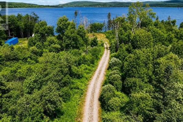 941 West Lake Ainslie Road, Mccormack, West Lake Ainslie, NS B0E3M0 Photo 5