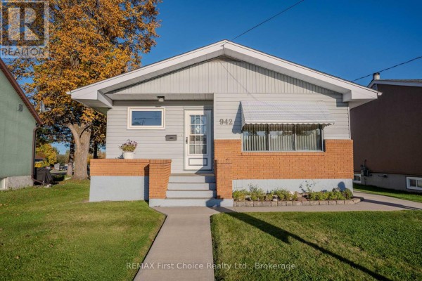 942 Crowe Avenue, Fort Frances