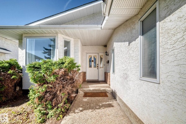 9426 150 St Nw Nw, Edmonton, AB, photo 2
