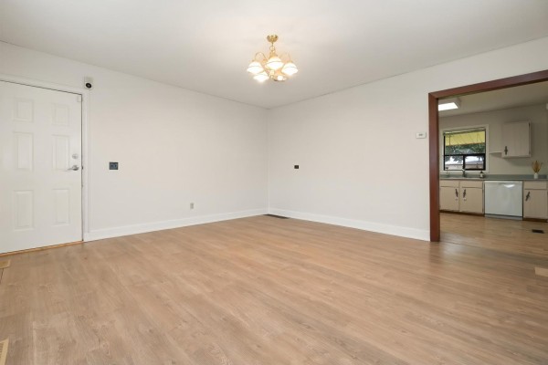 Bedroom 3 - 9428 Mcnaught Road, Chilliwack Proper East, Chilliwack, BC V2P6E8 Photo 5
