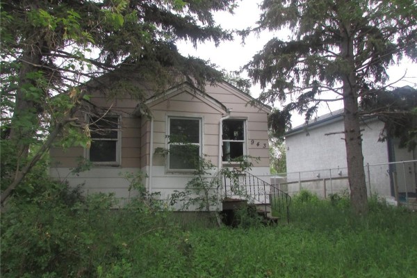 Bedroom - 943 Athol Street, Regina, SK S4T3B8 Photo 3