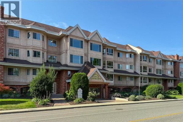 945 Lawrence Avenue Unit# 107, Kelowna, BC, photo 2