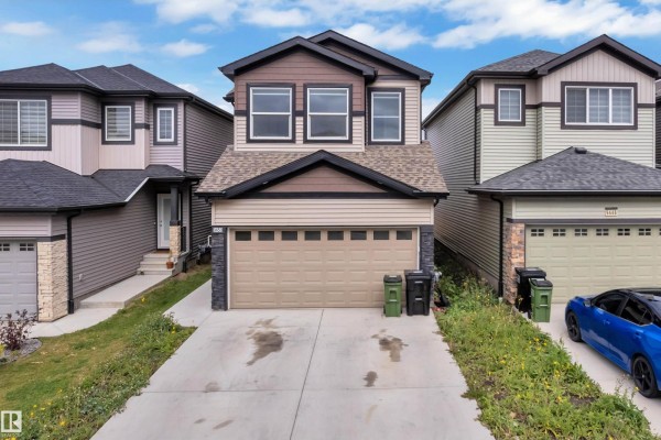 9450 Pear Cr Sw, Edmonton, AB, photo 2