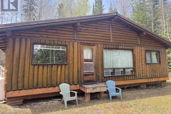 9468 West Larkin Lake, Hornepayne, ON P0M1Z0 Photo 3