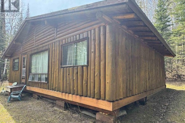 9468 West Larkin Lake, Hornepayne, ON P0M1Z0 Photo 5