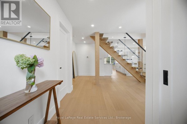 Family room - 947 Glenwood Avenue, Burlington, ON L7T2K1 Photo 5
