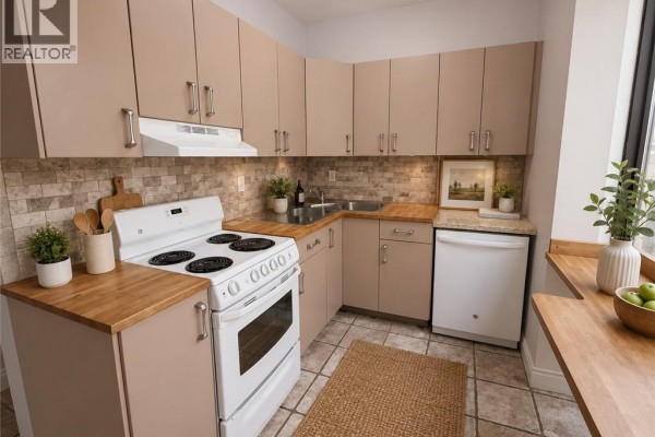 947 Main Street E Unit# 1, Hamilton, ON, photo 2