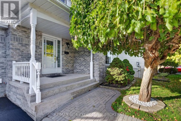 Bathroom - 947 Prestwick Crescent, Kingston, ON K7M8G7 Photo 4