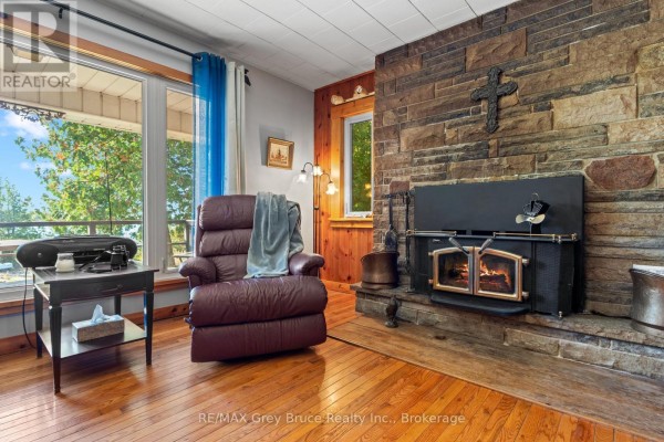 Recreational, Games room - 948 Dorcas Bay Road, Northern Bruce Peninsula, ON N0H2R0 Photo 5