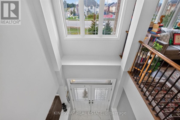 Office - 949 Langford Boulevard, Bradford West Gwillimbury, ON L3Z4J2 Photo 4