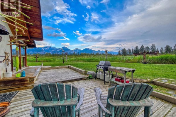 Laundry room - 9498 Westside Road, Invermere, BC V0A1K5 Photo 4
