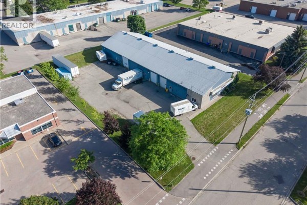 Commercial for rent at 95 Baffin Place, Waterloo, ON - MLS® iJ4tdw