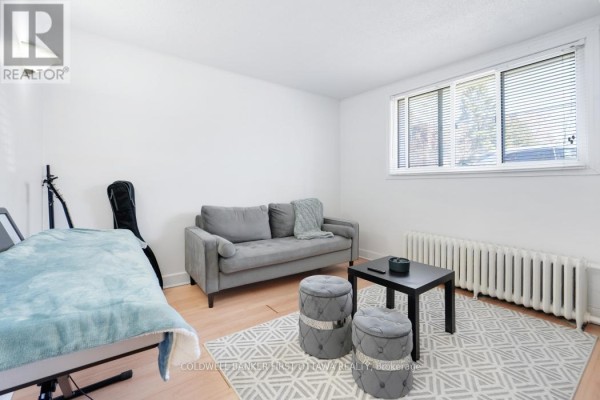 95 Barrette Street, Ottawa, ON K1L8A2 Photo 3