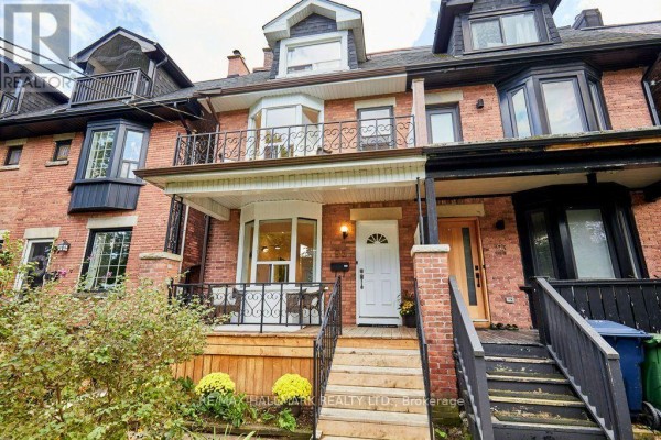 Dining room - 95 Browning Avenue, Toronto, ON M4K1W2 Photo 2