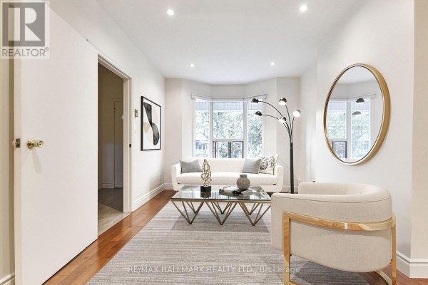Family room - 95 Browning Avenue, Toronto, ON M4K1W2 Photo 4
