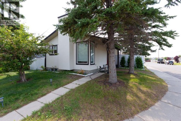 Kitchen - 95 Castleridge Close Ne, Calgary, AB T3J1Y9 Photo 3