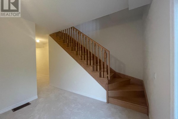 Great room - 95 Divadale Road, Vaughan, ON L4H5J3 Photo 4