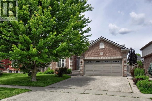 95 Drinkwater Drive, Cambridge, ON, photo 3