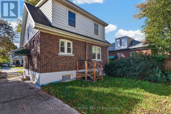 Kitchen - 95 Dundas Street, Kingston, ON K7L1N5 Photo 5