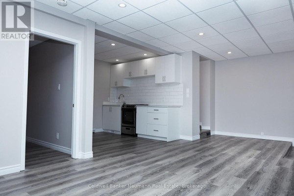 95 Farquhar Street, Guelph, ON, photo 3