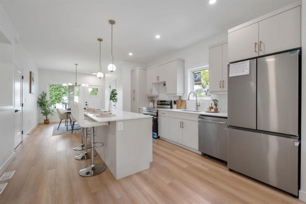 4pc Ensuite bath - 95 Imperial Avenue, Winnipeg, MB R2M0K6 Photo 5