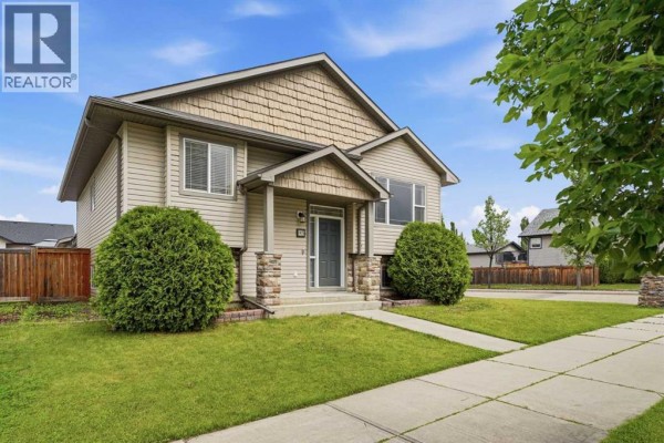 95 Inglewood Drive, Red Deer, AB, photo 3