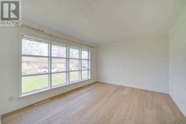 95 Jacobson Avenue, St  Catharines, ON L2T3A4 Photo 5