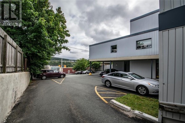 95 Lemarchant Road, St  John S, NL A1B2B7 Photo 5