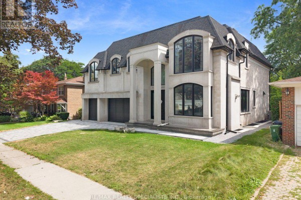 95 Lord Seaton Road, Toronto, ON, photo 2
