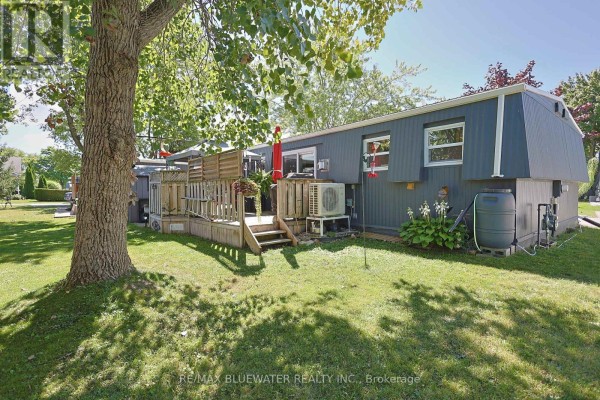 95 Shannon Boulevard, South Huron, ON, photo 3