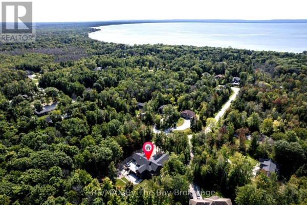 95 Spruce Street, Tiny, ON, photo 2
