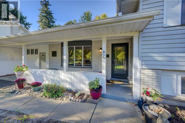Bedroom - 95 Uplands Drive, Kitchener, ON N2M4X3 Photo 2