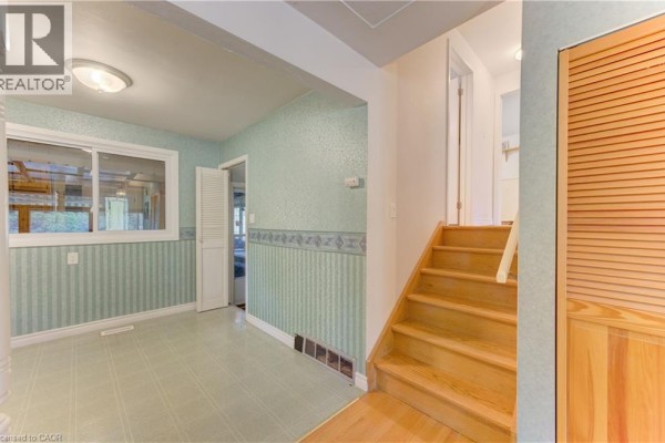 Workshop - 95 Uplands Drive, Kitchener, ON N2M4X3 Photo 5