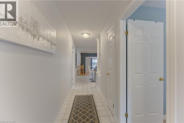 95 York Street E, Elora Photo 4