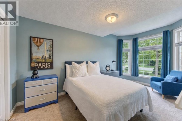 95 York Street E, Elora Photo 5