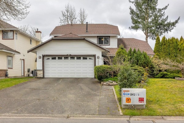 9505 161 Street, Surrey, BC V4N2P3 Photo 2