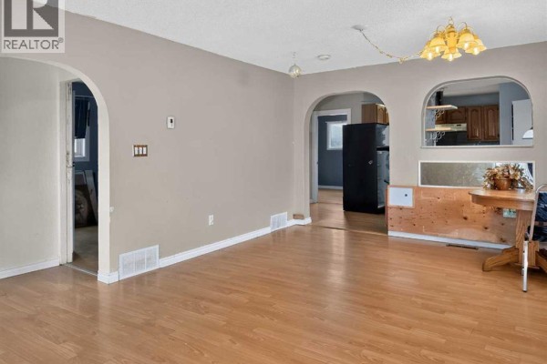 Bedroom - 9507 107 Avenue, Grande Prairie, AB T8V1K7 Photo 4