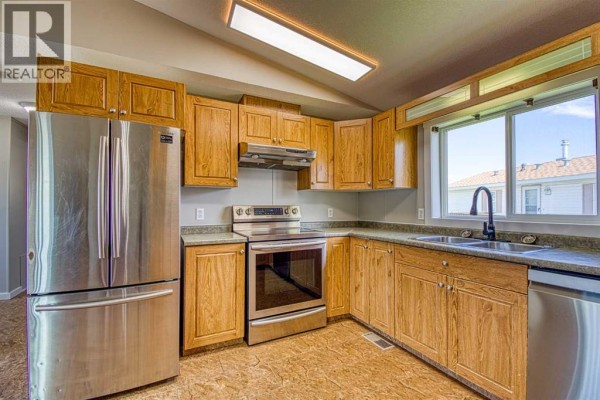 Laundry room - 9507 108b Avenue, Clairmont, AB T8X5B5 Photo 4