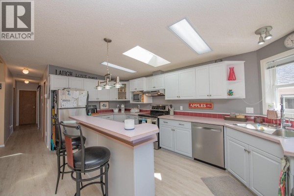 Bedroom - 9510 97 Highway Unit# 27, Vernon, BC V1T6N6 Photo 5