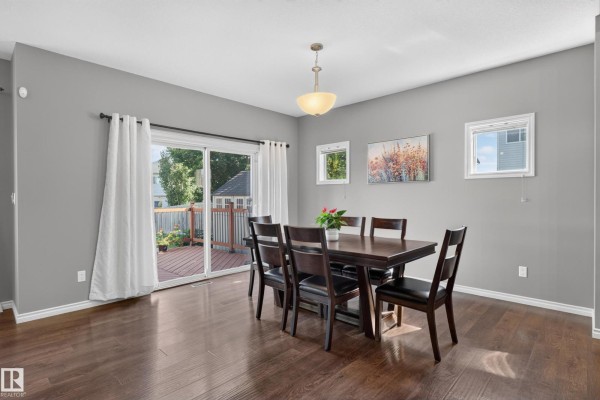 9515 221 St Nw, Edmonton, AB T5T4A8 Photo 5