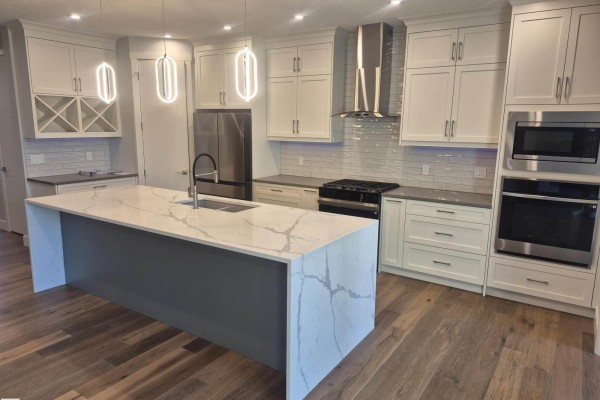 Den - 9515 75 Av Nw, Edmonton, AB T6E1H5 Photo 4