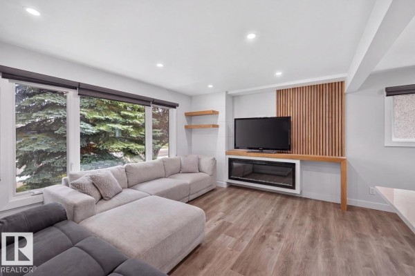 9516 52 St Nw, Edmonton, AB, photo 3