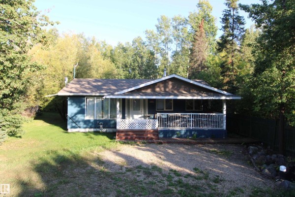 Dining room - 952 9 St, Rural Lac Ste  Anne County, AB T0E1A0 Photo 2