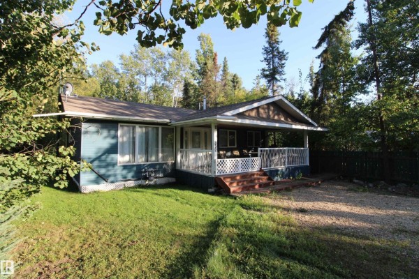 Kitchen - 952 9 St, Rural Lac Ste  Anne County, AB T0E1A0 Photo 3