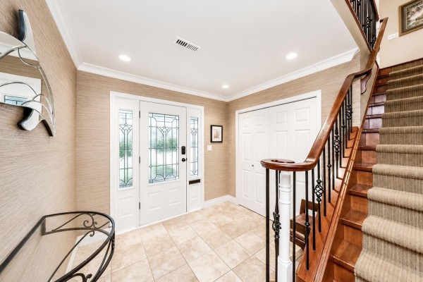 952 Kent Street, White Rock, BC V4B4T1 Photo 5