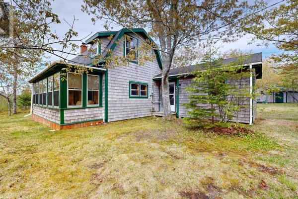 Eat in kitchen - 952 Port Latour Road, Thomasville, NS B0W1E0 Photo 2