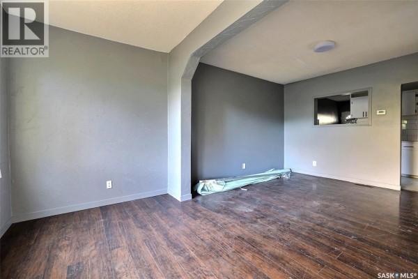Bedroom - 952 Robinson Street, Regina, SK S4T2M5 Photo 3
